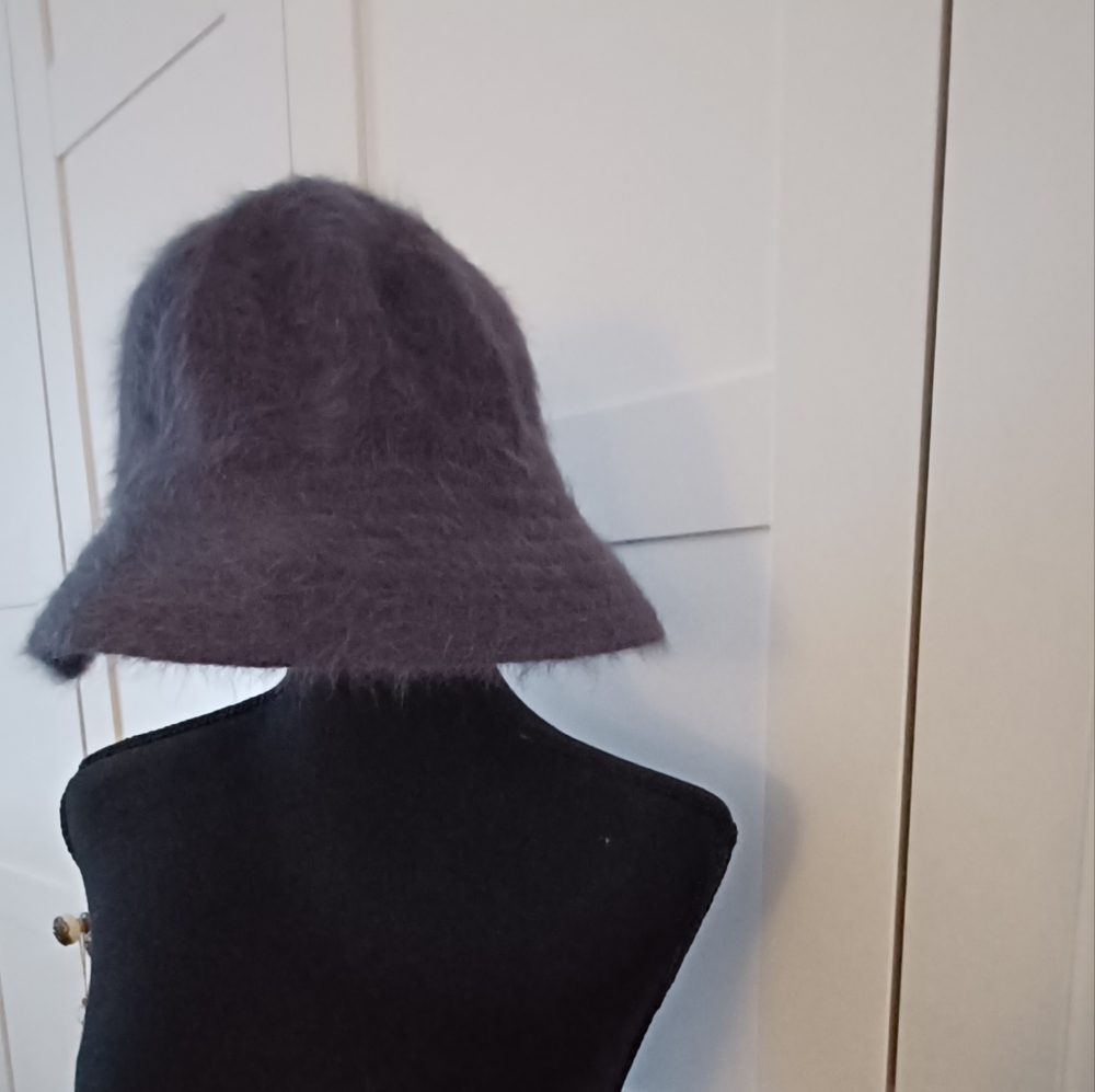 David & Young hat